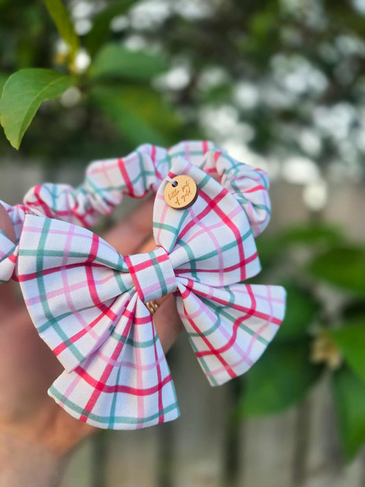 Checking it Twice Bow