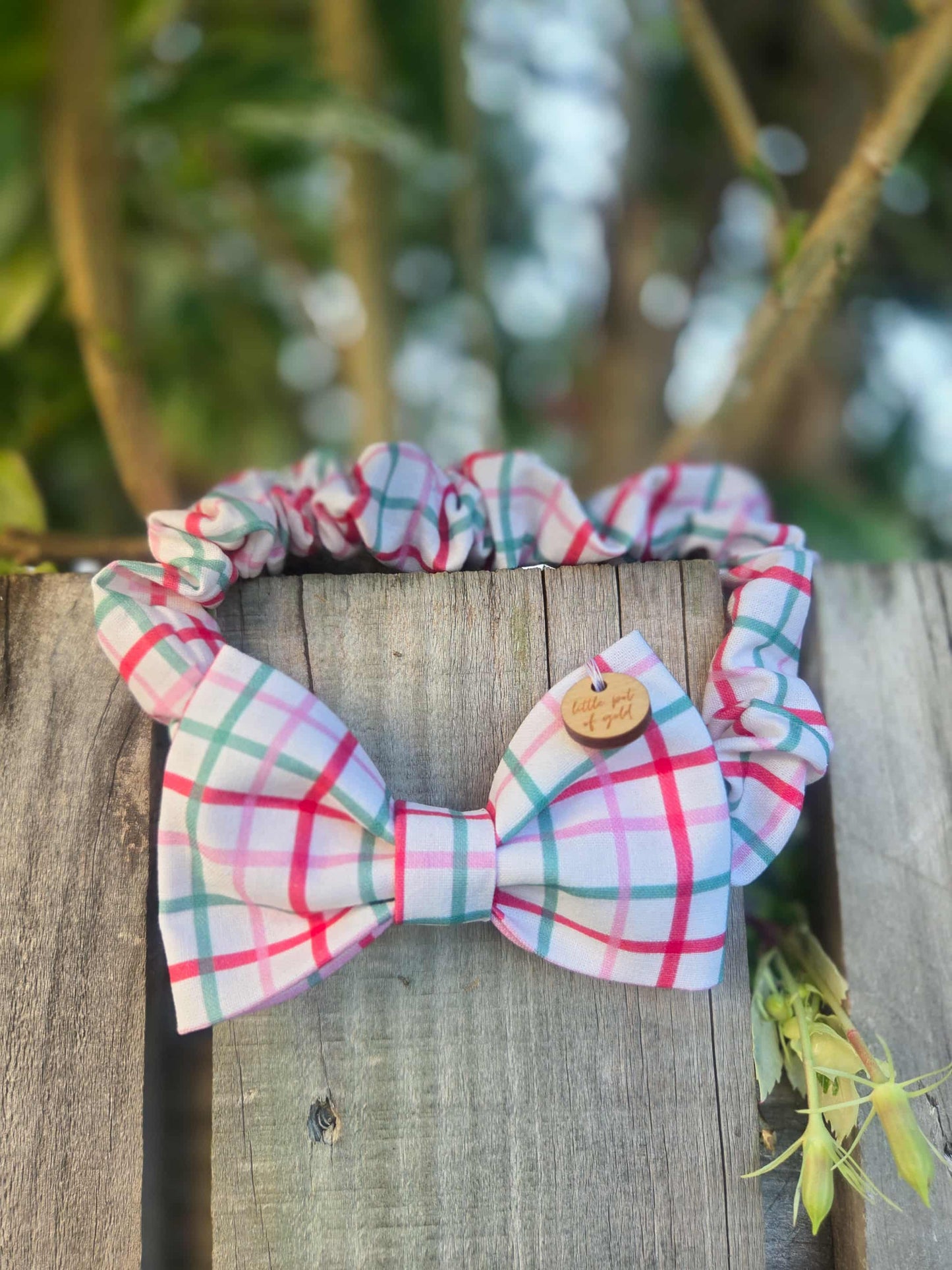 Checking it Twice Bow