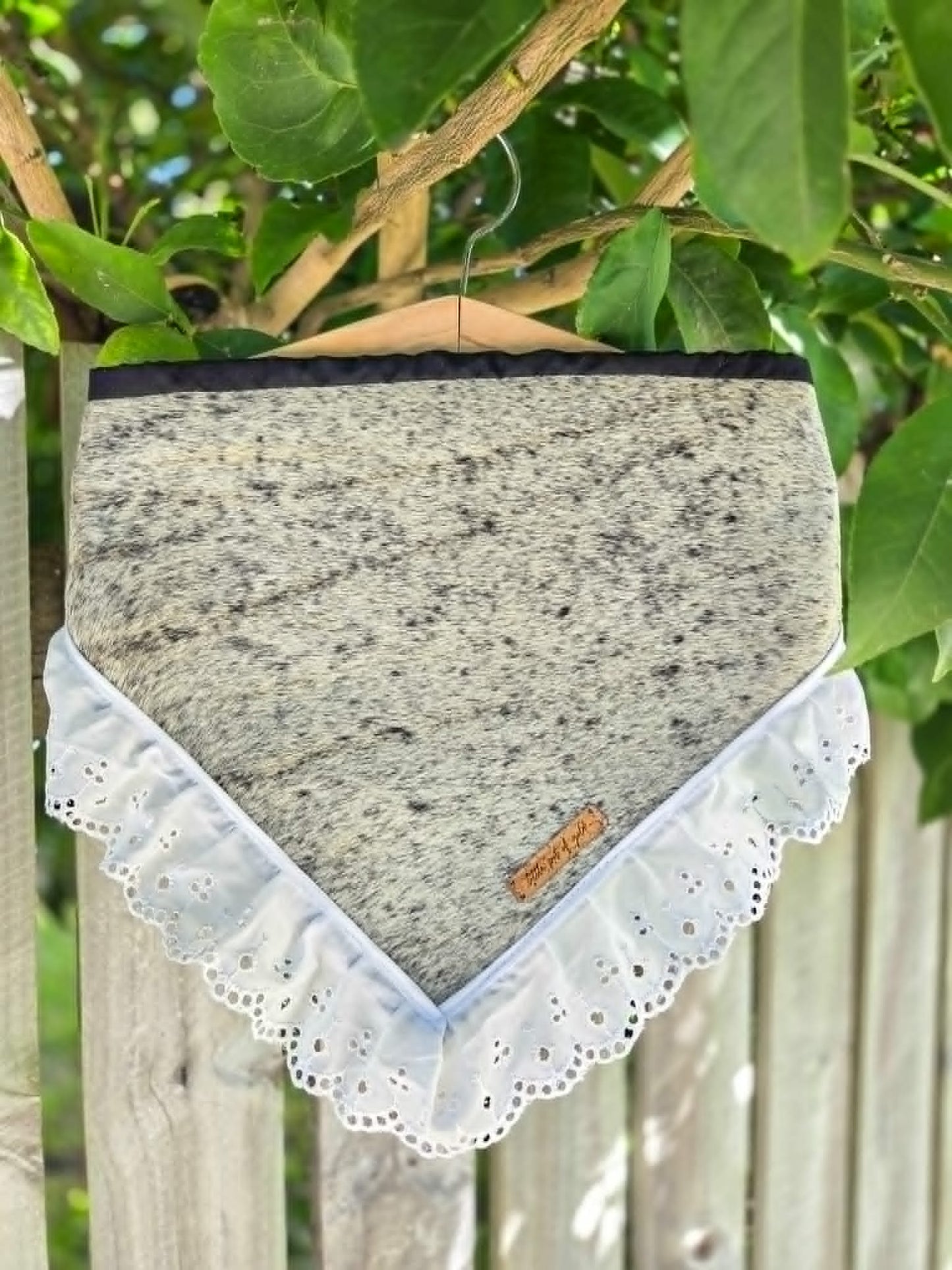 Large Cowhide Bunchies