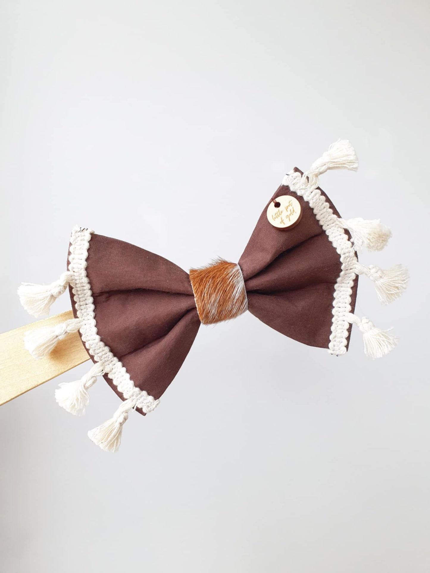 Large Cowhide Bows