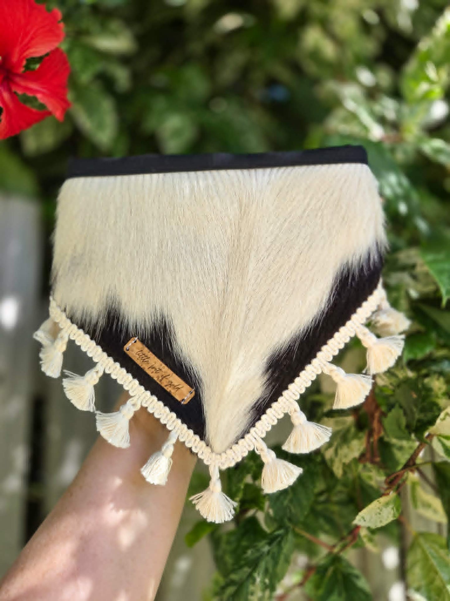 Small Cowhide Bunchies
