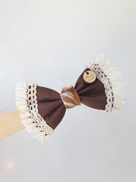 Small Cowhide Bows