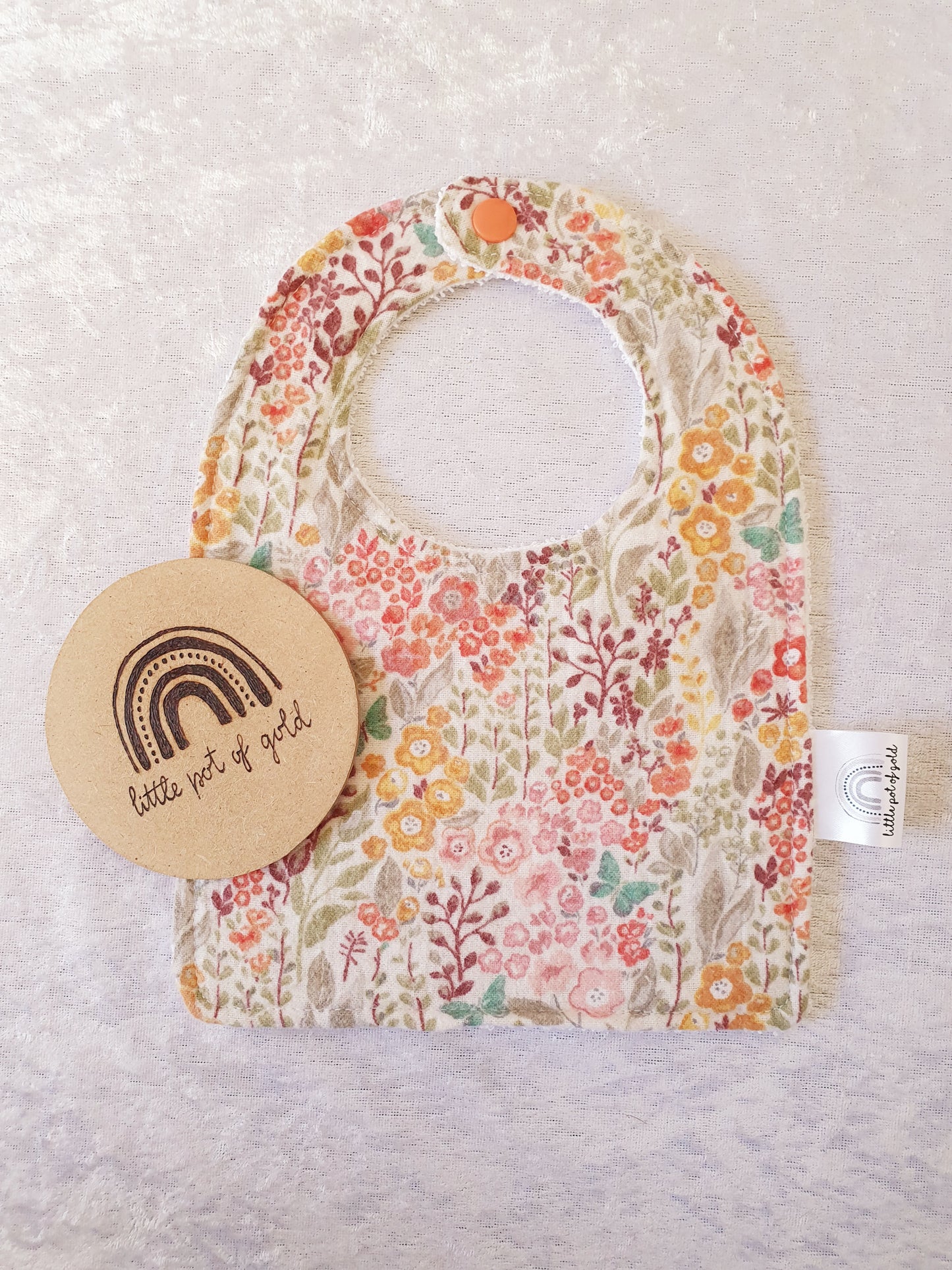 Fleur Bib and Burp Set