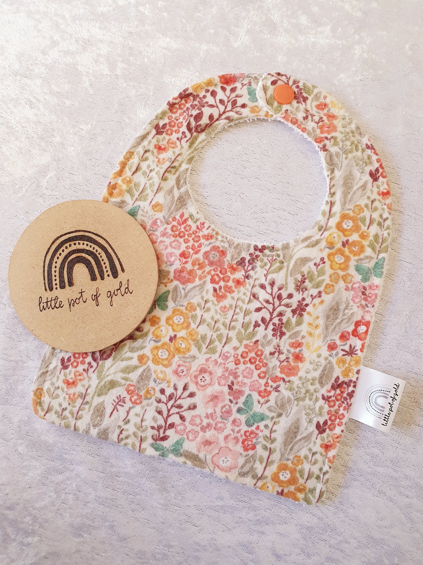 Fleur Bib and Burp Set