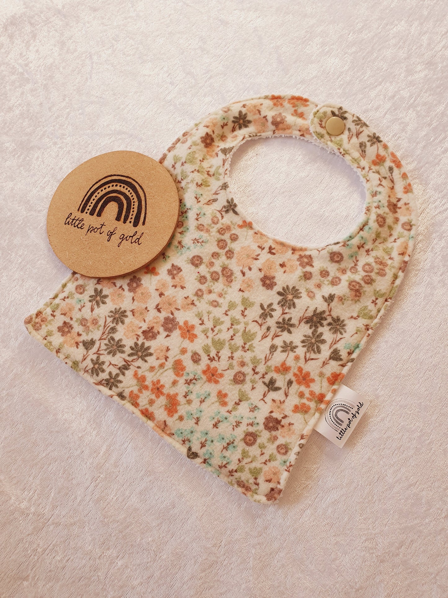 Tilly Bib and Burp Set